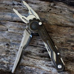 Sog Switchplier 2.0, SWP1001, Black and Silver 12 count Multi Tool