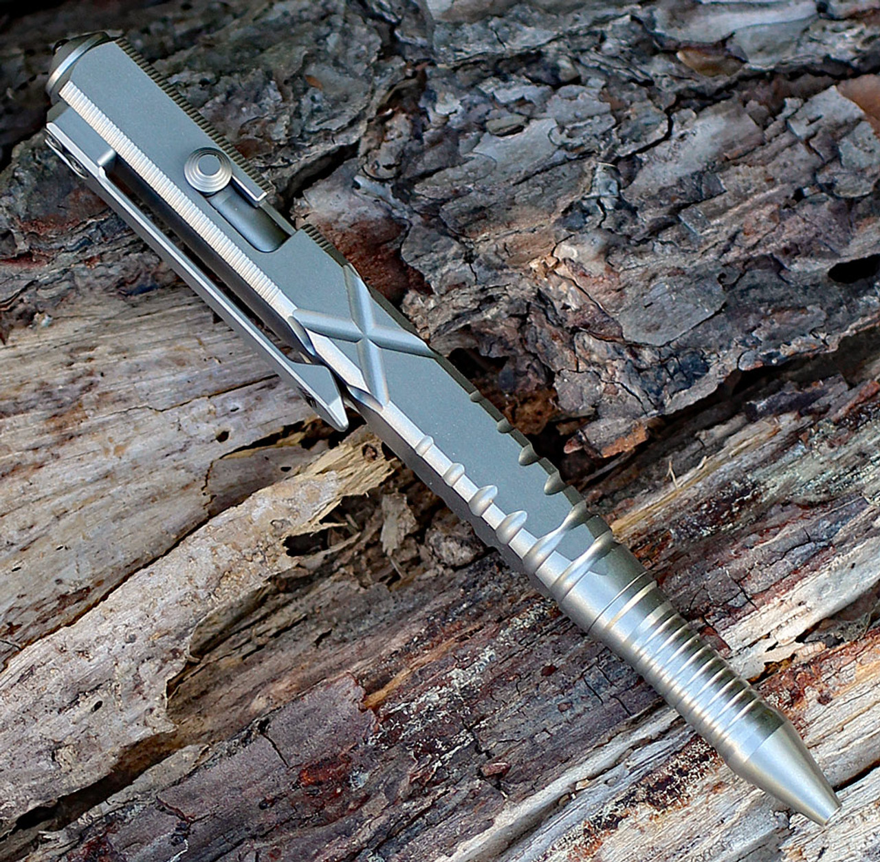 We Knives TP-02C Titanium Tactical Pen, Gray - Image 2